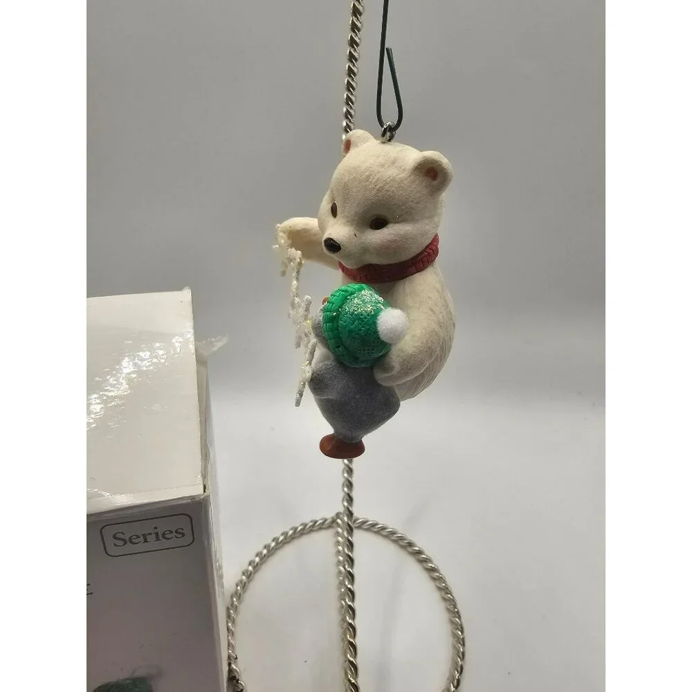 Hallmark Keepsake 2010 Snowflakes With Style Ornament -‎ Snowball & Tuxedo